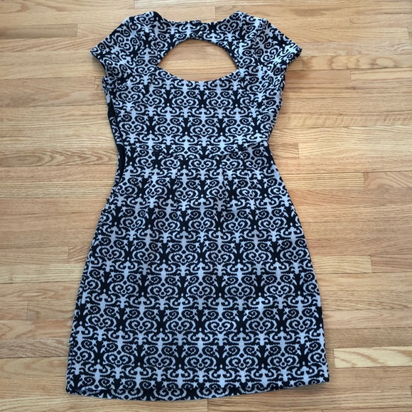 Anthropologie Deletta dress - has pockets! - Picture 3 of 3